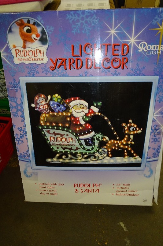 RudolphRed Nose Reindeer lighted yard d�cor