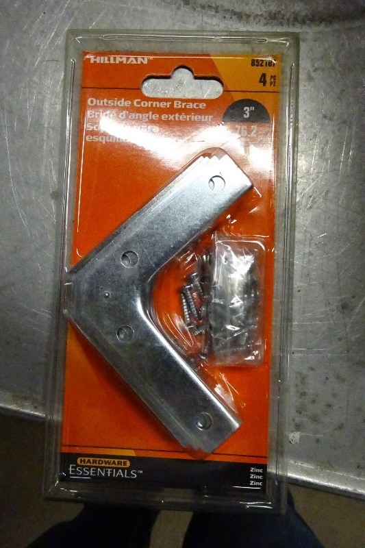 3 & 4 Outside corner braces