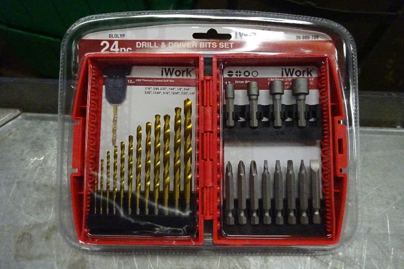 I work 24 pc drill and driver bit set