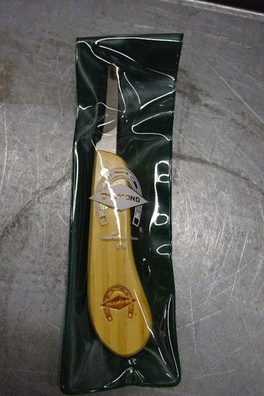 14 hook knifes