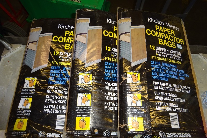 3 packages kitchen master compact bags