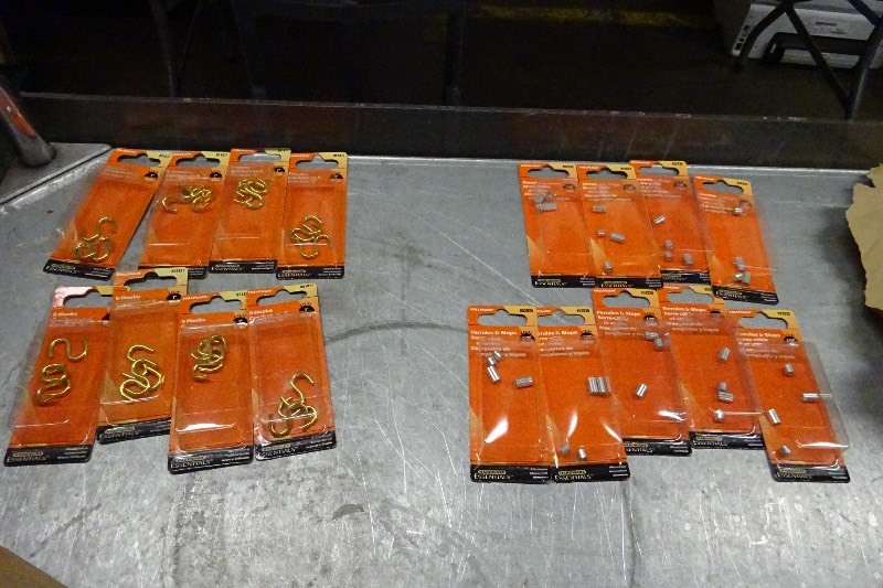 8 - S hooks 1, 9 ferrules and stops 116