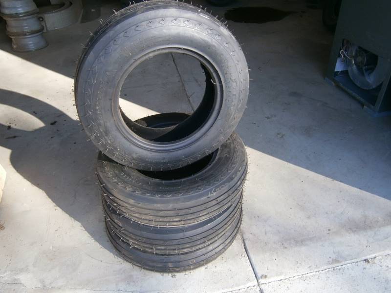 6-70-15-implement-tires-new-implement-tires-steel-rack-tire-rack