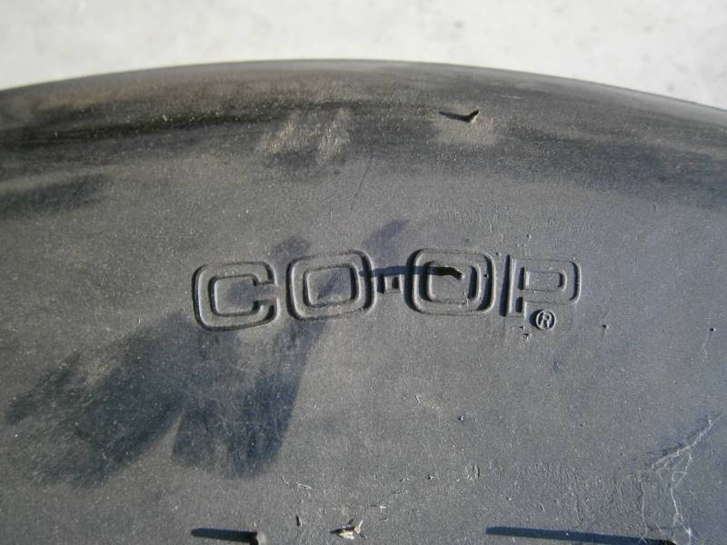lot 15 image: 11L-14 Implement Tire
