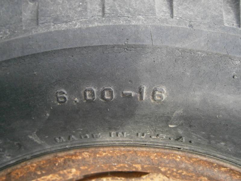 lot 26 image: 6.00-16 Implement Tires & Wheels