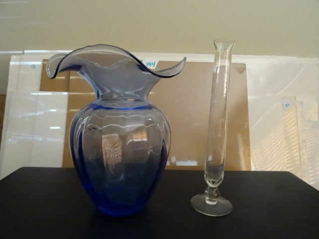 2-Vases