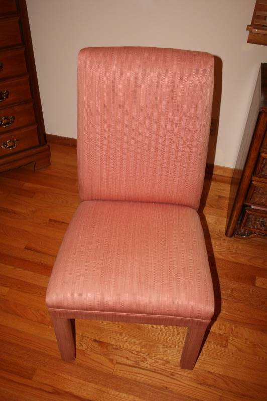 Armless Chair