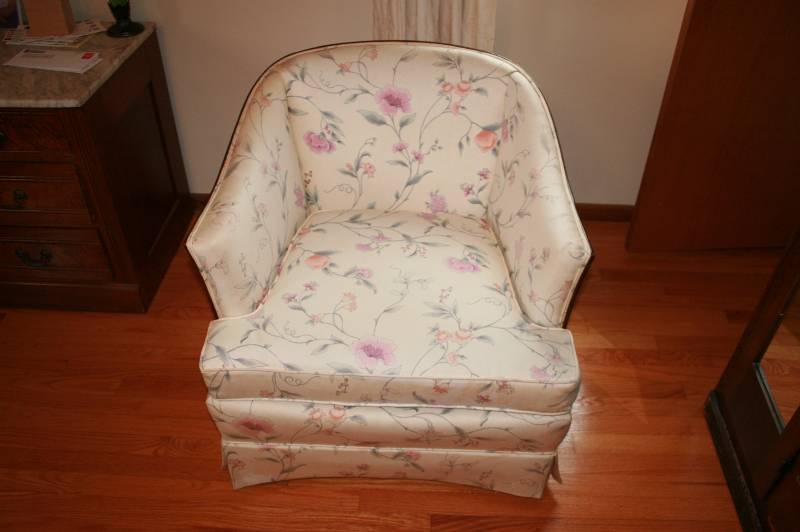 Floral Print Chair