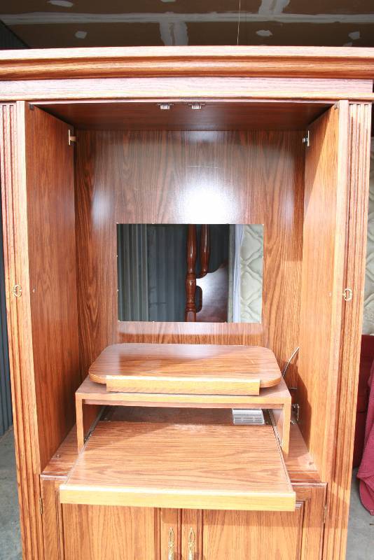 TV Armoir