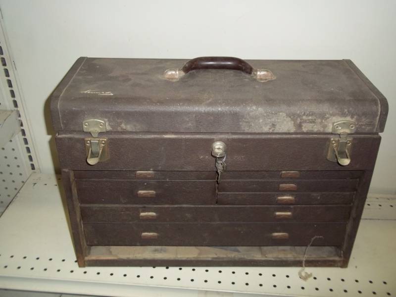 lot 16 image: metal tool box wkey, drawers 20wide x 14high x 8.5deep