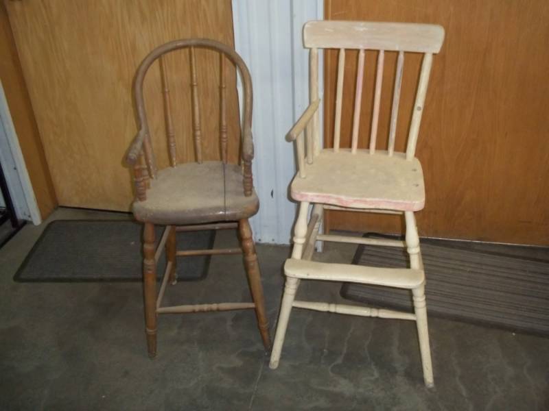 lot 32 image: pair of vintage highchairs