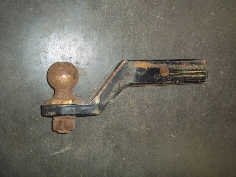 lot 91 image: ball hitch 2 receiver 2 516 ball