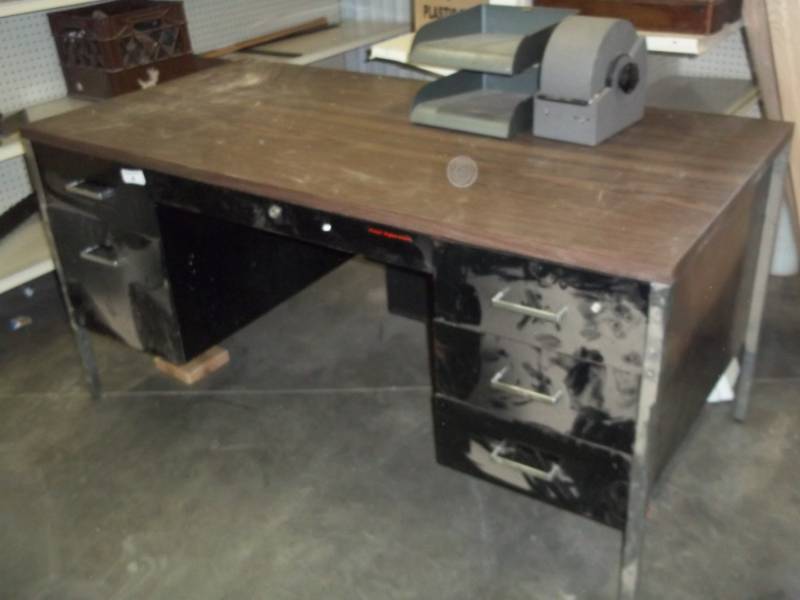 lot 100 image: metal desk 6 drawers wrolladex and paper organizer