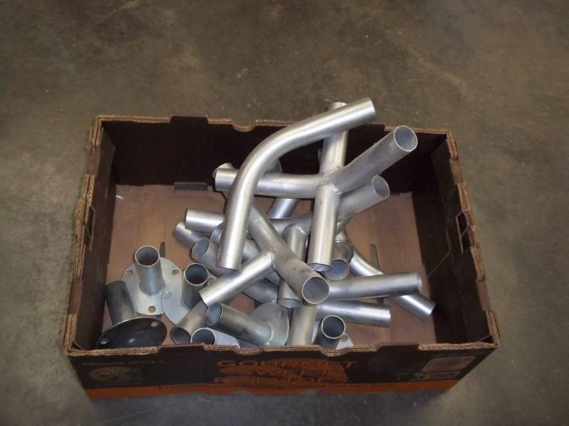 lot 101 image: Steel canopy frame brackets (no pipes)