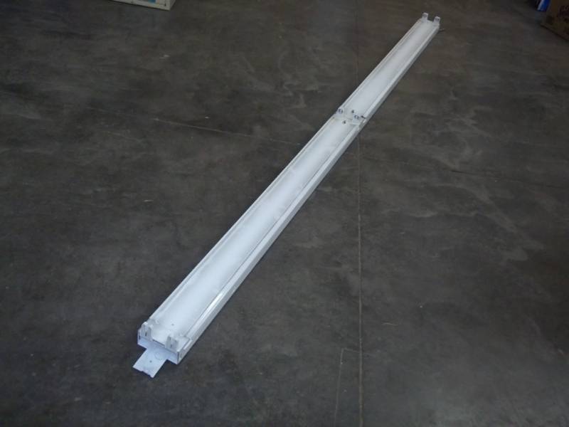 lot 127 image: Used 8 Florescent Light uses 4 - 4 T-8 Bulbs Ballast been changed to T-8