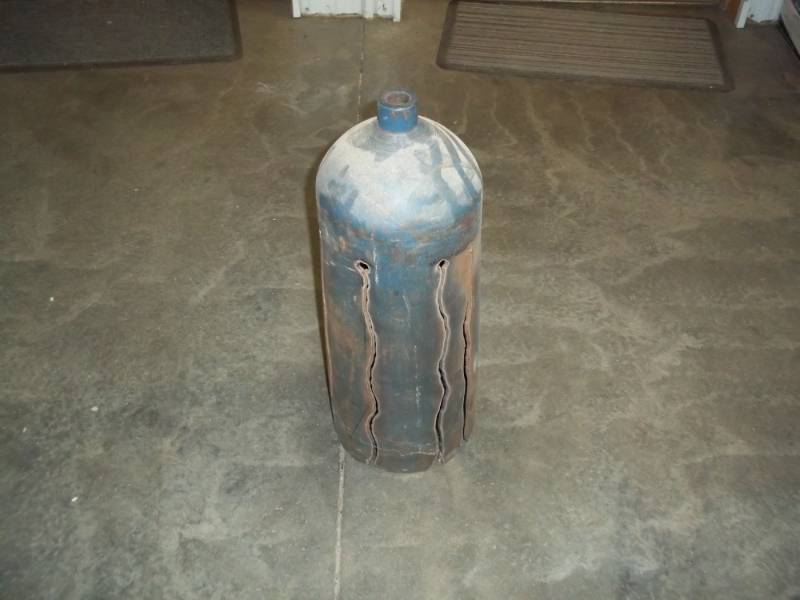 lot 142 image: gas tank bell (no inside clasper)