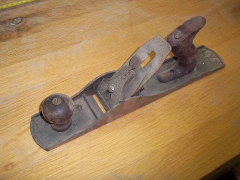 lot 153 image: 14 wood plane