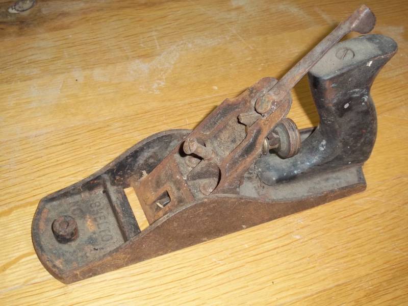 lot 165 image: shelton no.9 9 wood plane (no blade)