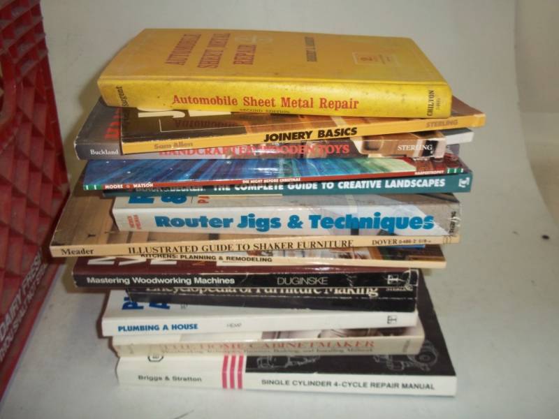 lot 197 image: plastic bin whow to manuals