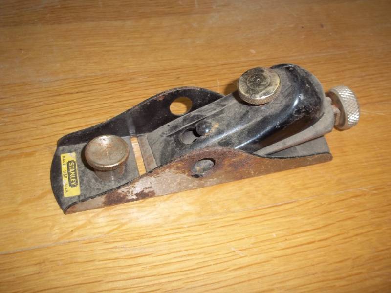 lot 205 image: stanley 6 wood plane