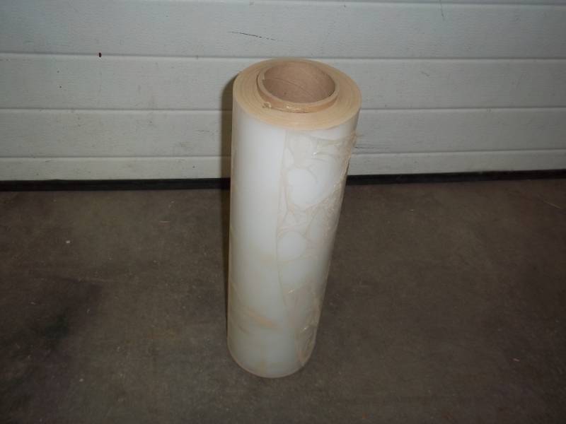 lot 284 image: roll of shrink wrap