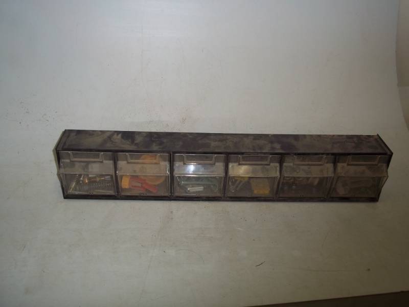 lot 321 image: Plastic parts Storage Bin with parts