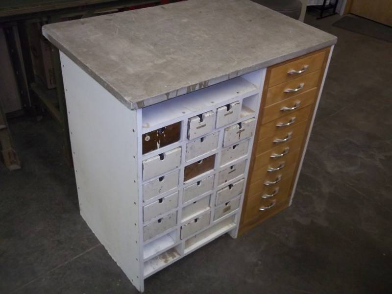 lot 326 image: Cabinet with slate top and drawers with parts 35 wide x 35 High x 22 deep