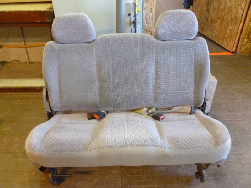 lot 1 image: Mini Van  SUV Seat
