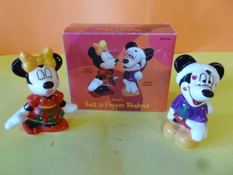 lot 73 image: Salt & Pepper Shakers