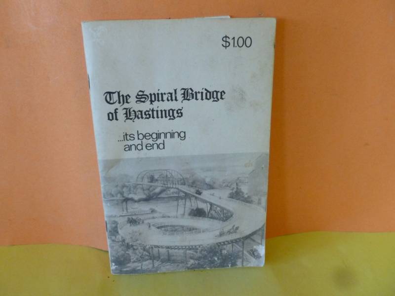 lot 81 image: Vintage Booklet