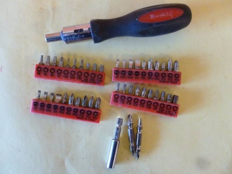 lot 90 image: Tools