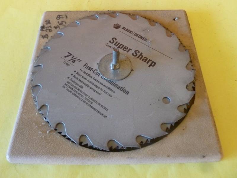 lot 99 image: Circular Saw Blades