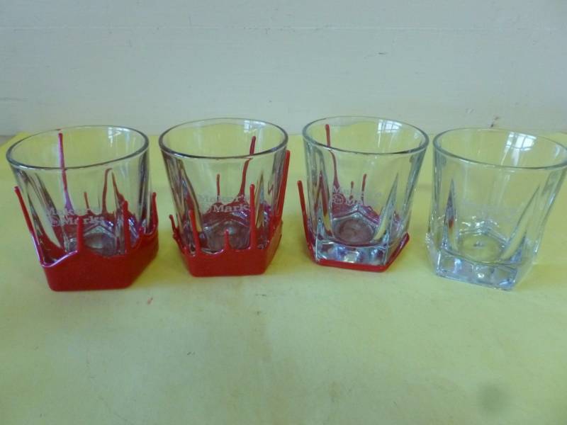 lot 133 image: Glass Set