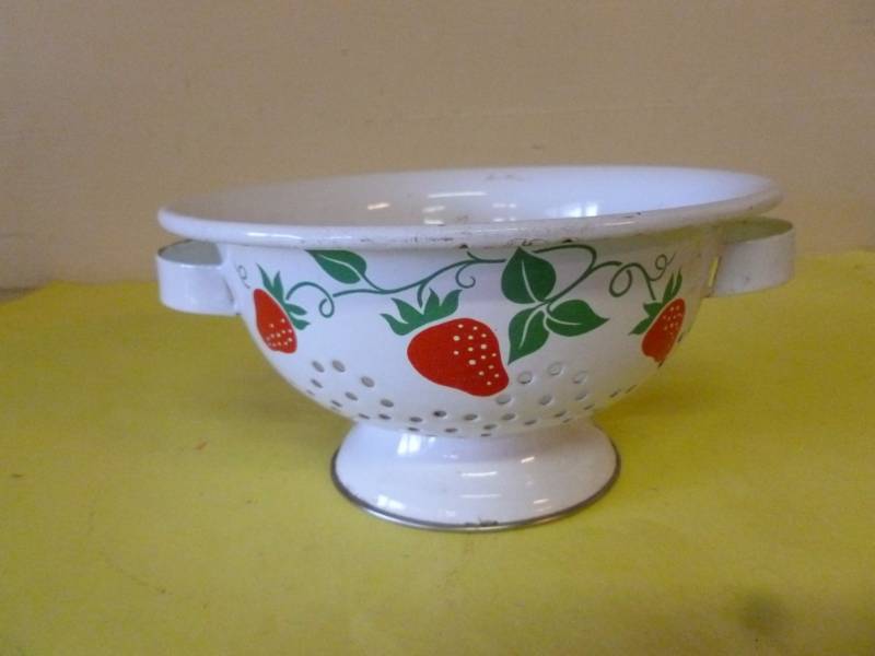 lot 165 image: Kitchen