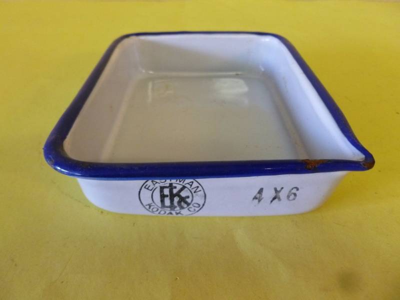 lot 168 image: Vintage Porcelain Ware