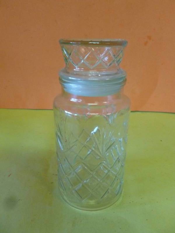 lot 175 image: Planter Peanut Jar