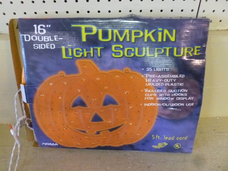 lot 240 image: Pumpkin Light