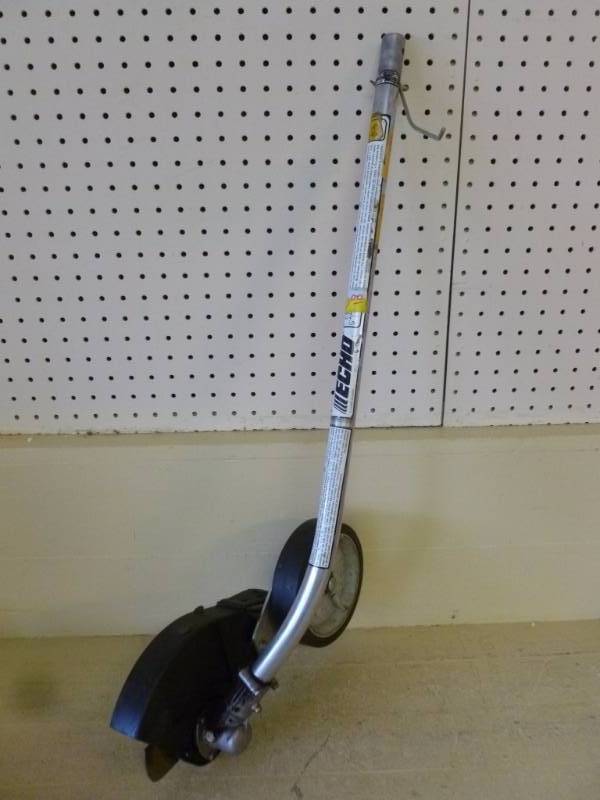 lot 245 image: Echo Trimmer Item
