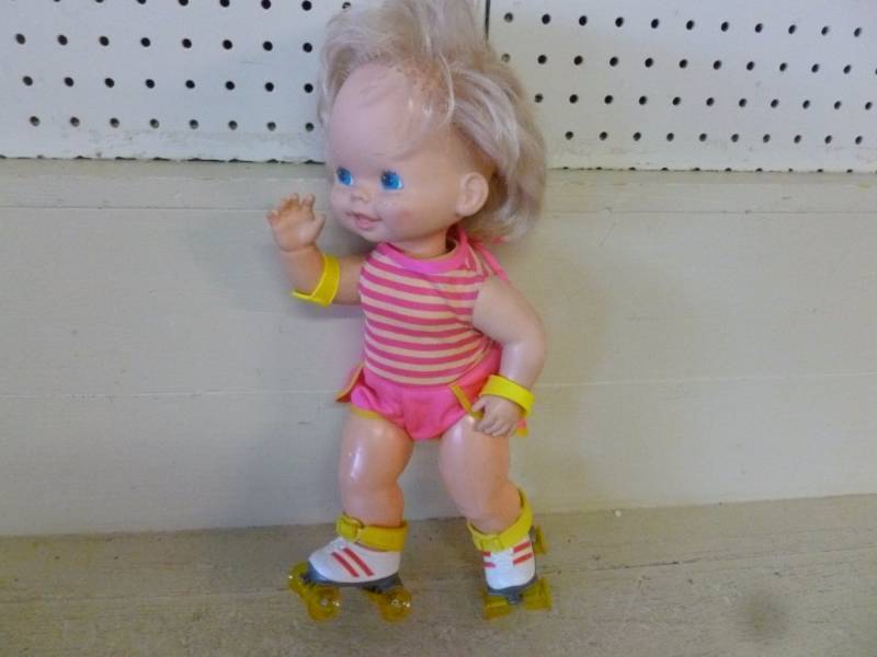 lot 263 image: Doll