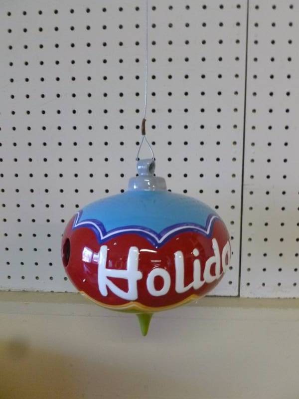 lot 277 image: Bird House