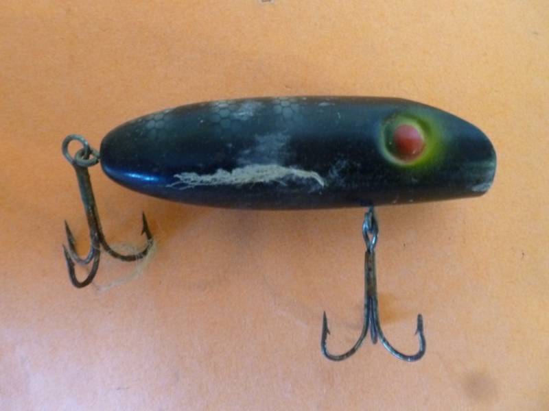lot 307 image: Vintage Fishing Lure