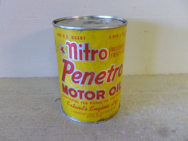 lot 326 image: Vintage Oil Can
