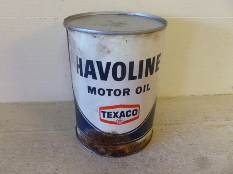 lot 331 image: Vintage Oil Can