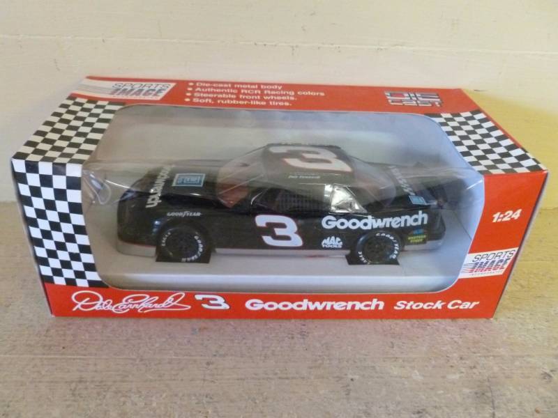 lot 346 image: Dale Earnhardt Car