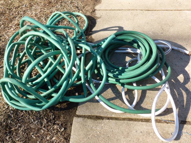 lot 359 image: Garden Hose