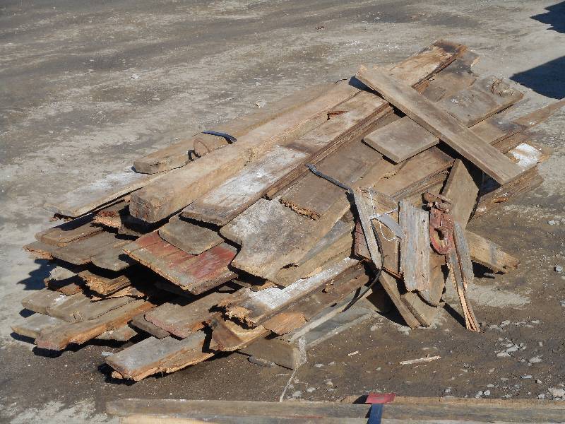 Pallet Lot Of Salvaged Barn Wood, L...