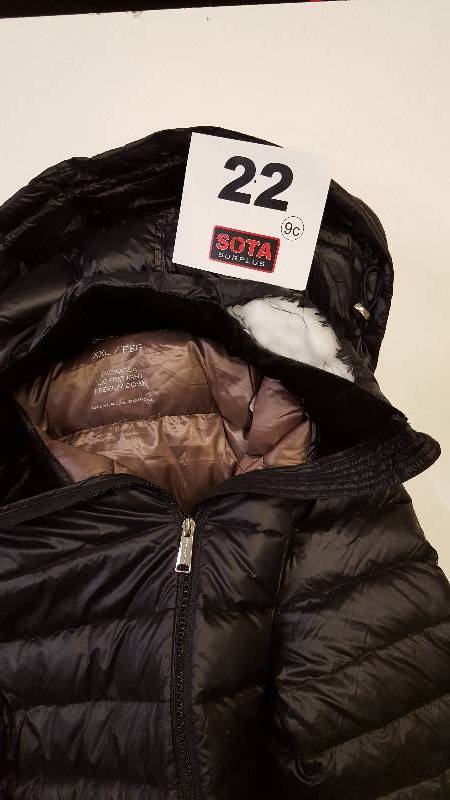 WOMENS ANDREW MARC LONG PACKABLE LIGHTWEIGHT JACKET  BLACK 2X  (18-20)
