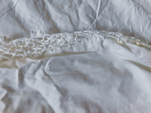 lot 167 image: white table linens