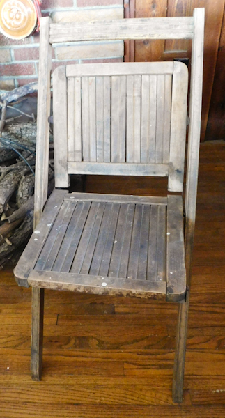lot 21 image: antique wooden folding chair