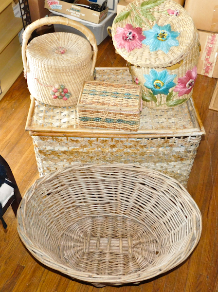 lot 13 image: lined storage basket for linens or similar type items